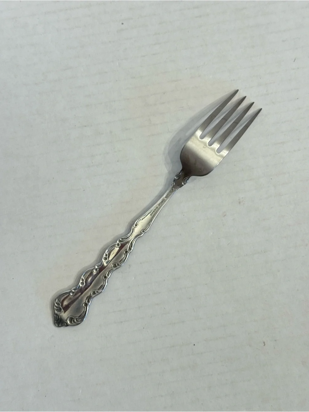 Oneida Deluxe Stainless Mozart 1 Dinner Fork 7 1/4